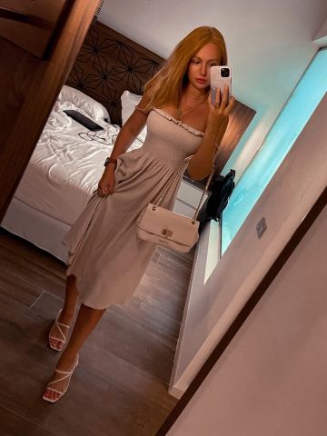 Ева
